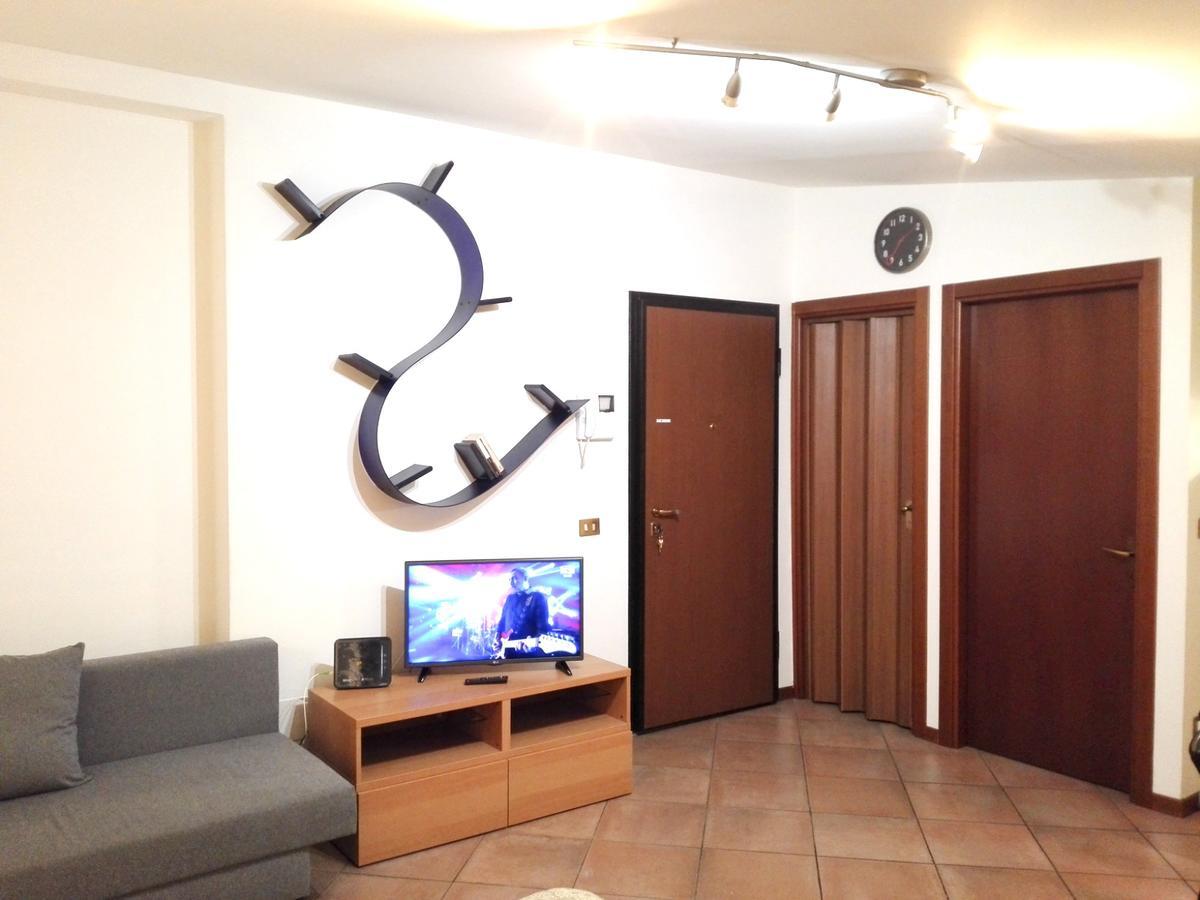Studio Flat-Palestrina 34 Milan Luaran gambar